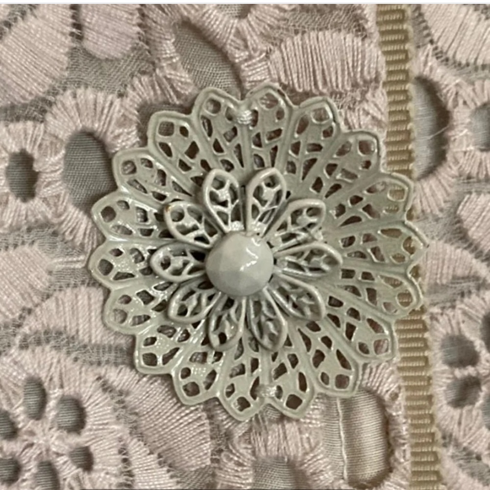 Elie Tahari Tan Lace Jacket - Picture 6 of 9